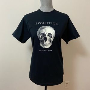 [BUNDLE 2/$15] Evolution Store - Evolution Skull Tshirt